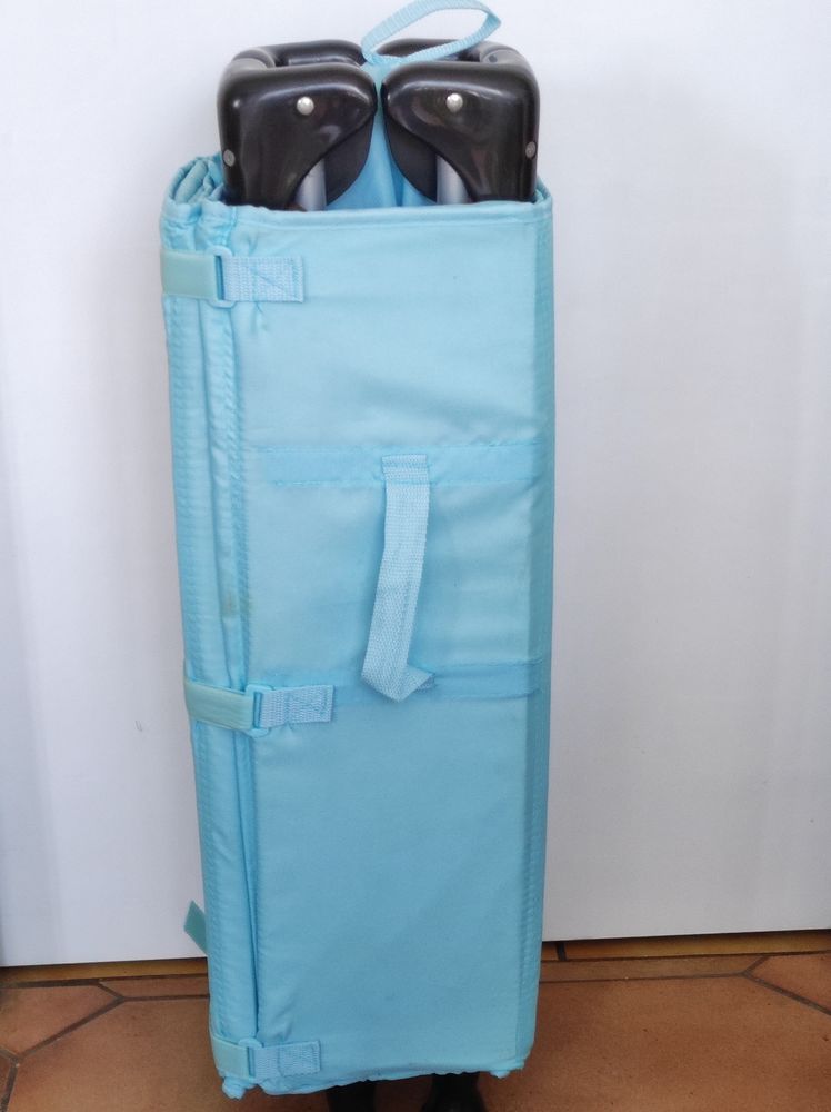 Lit parapluie 30 Maz�res-Lezons (64)