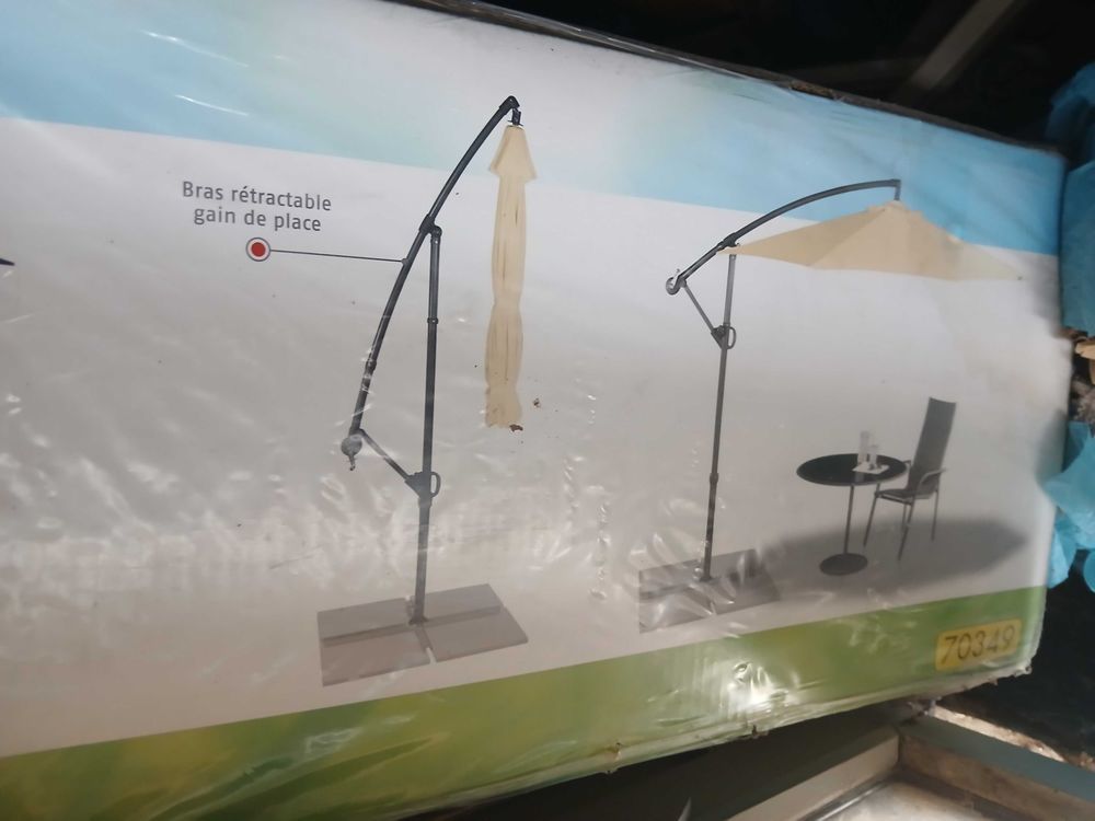 parasol, grand mod�les 80 Paris 14 (75)