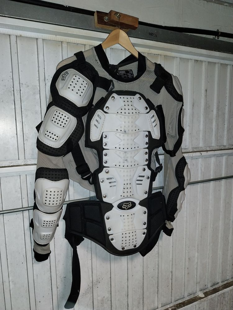 Pare pierre moto taille L 50 Gigean (34)