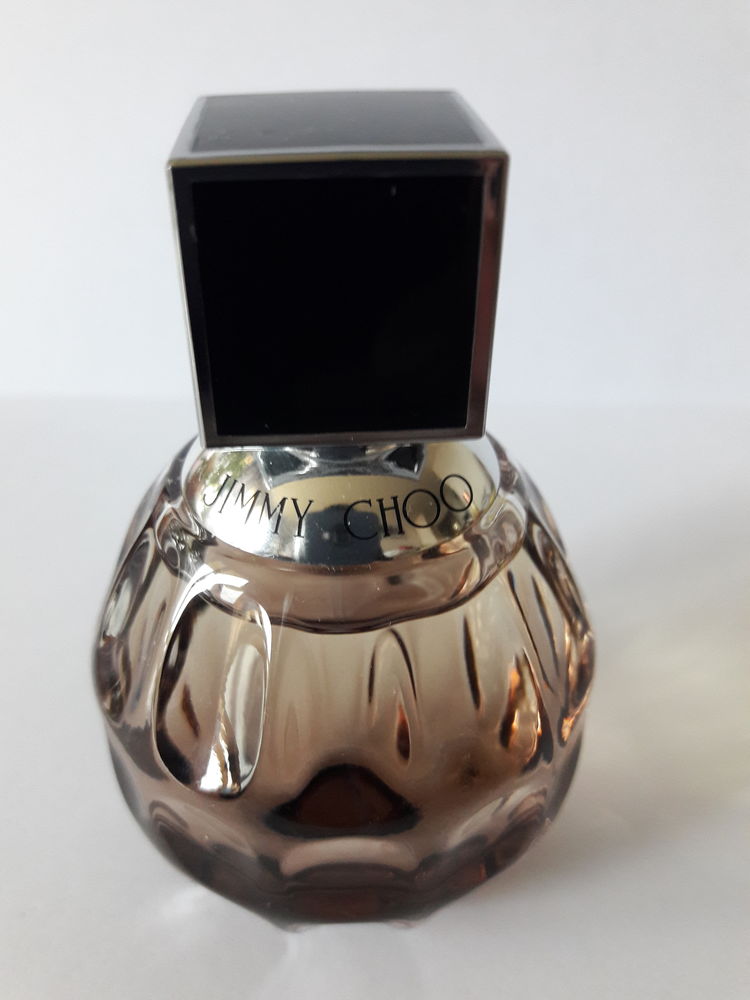 EAU DE PARFUM JIMMY CHOO 20 Meulan (78)