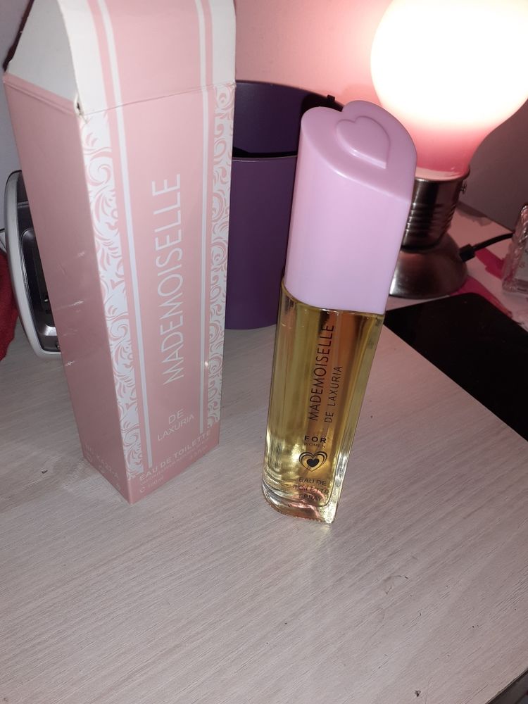 parfum Mademoiselle �tat neuf 4 Paris 20 (75)