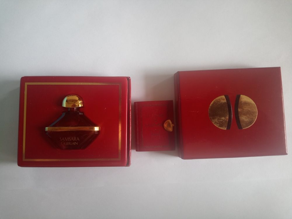 parfum Samsara Guerlain avec le livret 30 Saint-Herblain (44)