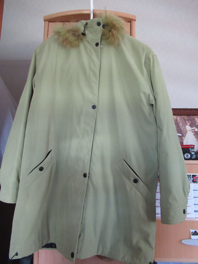 Parka � capuche taille 42 de couleur verte 8 Cernay (68)