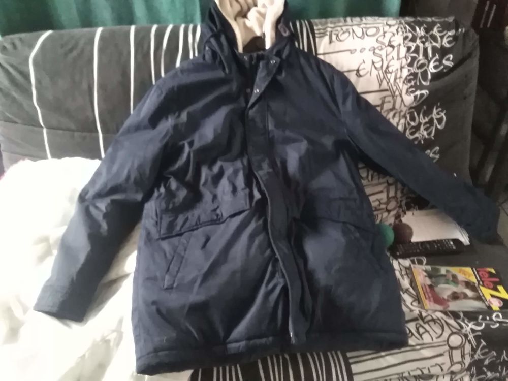 parka �tat neuf peu port� inconfort 13 Jou�-sur-Erdre (44)