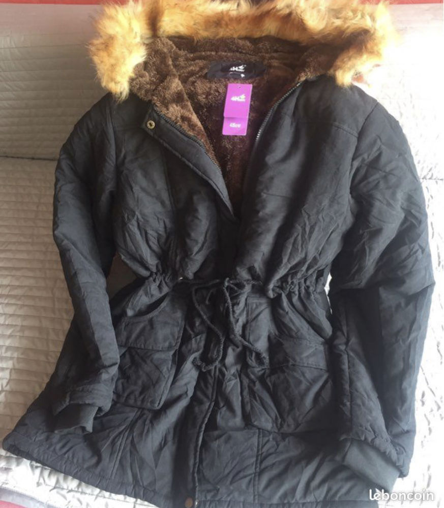 Parka femme l�g�re T 44 20 Saint-Germain-en-Laye (78)
