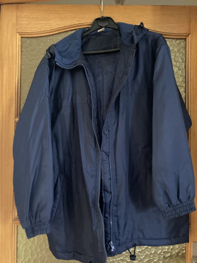 parka l�g�re marine � capuche 20 Pins-Justaret (31)