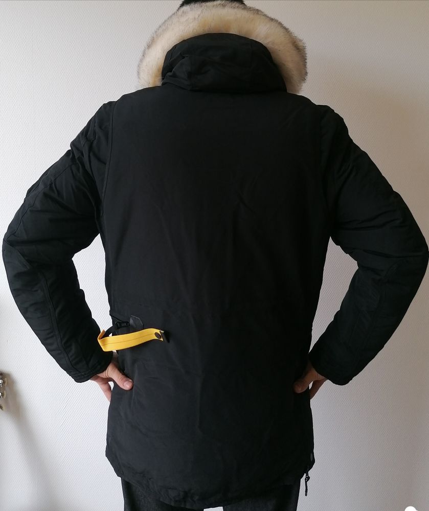 Parka neuf quantit�s disponibles 119 Ch�teauroux (36)