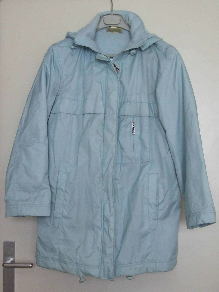 Parka, veste femme, bleu ciel, T. 42, TBE 9 Bagnolet (93)