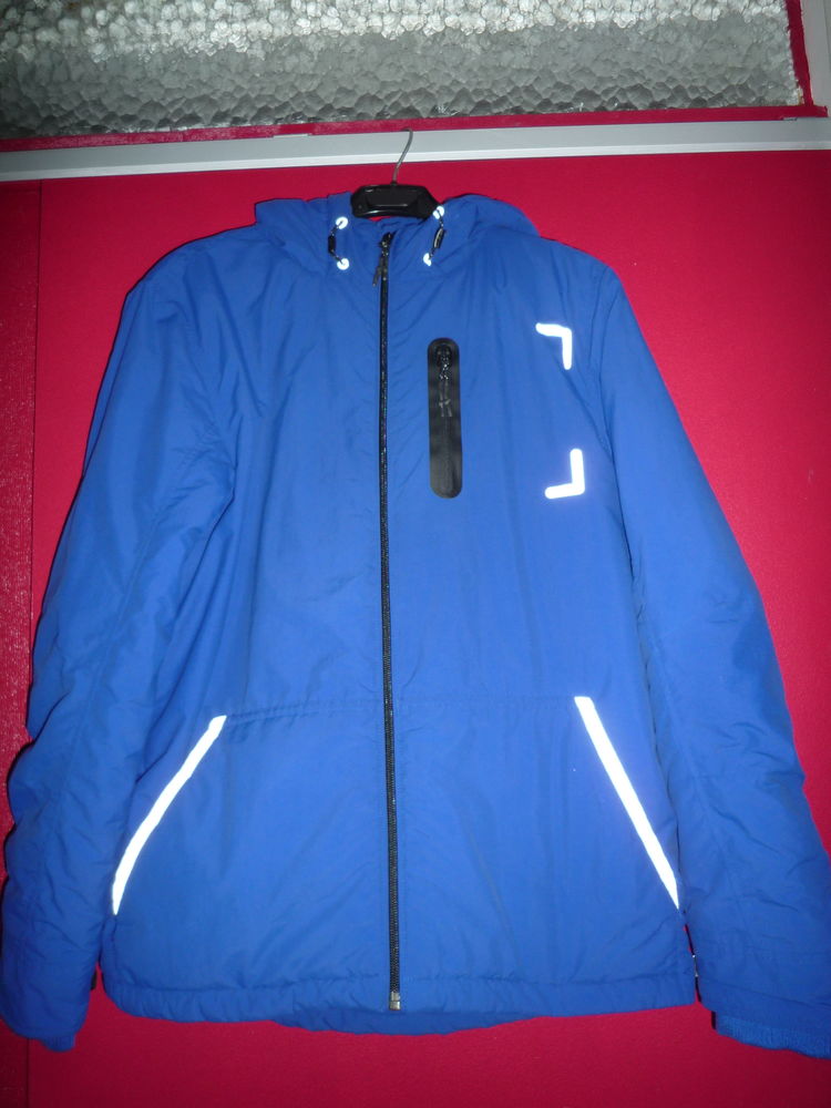 Parka  J.B.C.  15 Roncq (59)