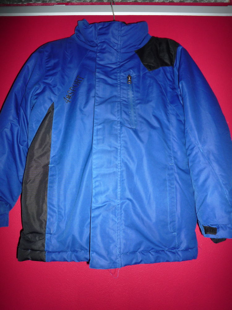 Parka. 15 Roncq (59)