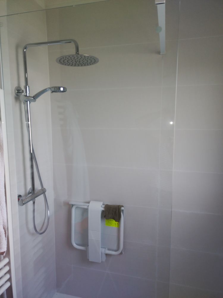 Paroi de douche 400 Sanary-sur-Mer (83)