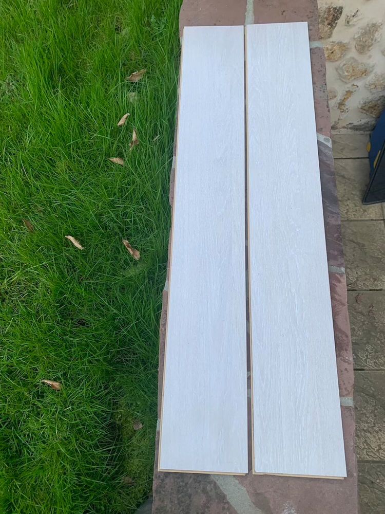 Parquet Ch�ne c�rus� blanc 42 m2 350 Bi�vres (91)