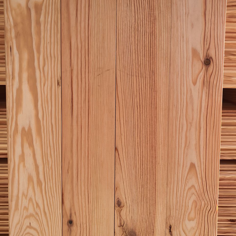 PARQUET PIN DES LANDES en 140 16.9 Saint-Porquier (82)