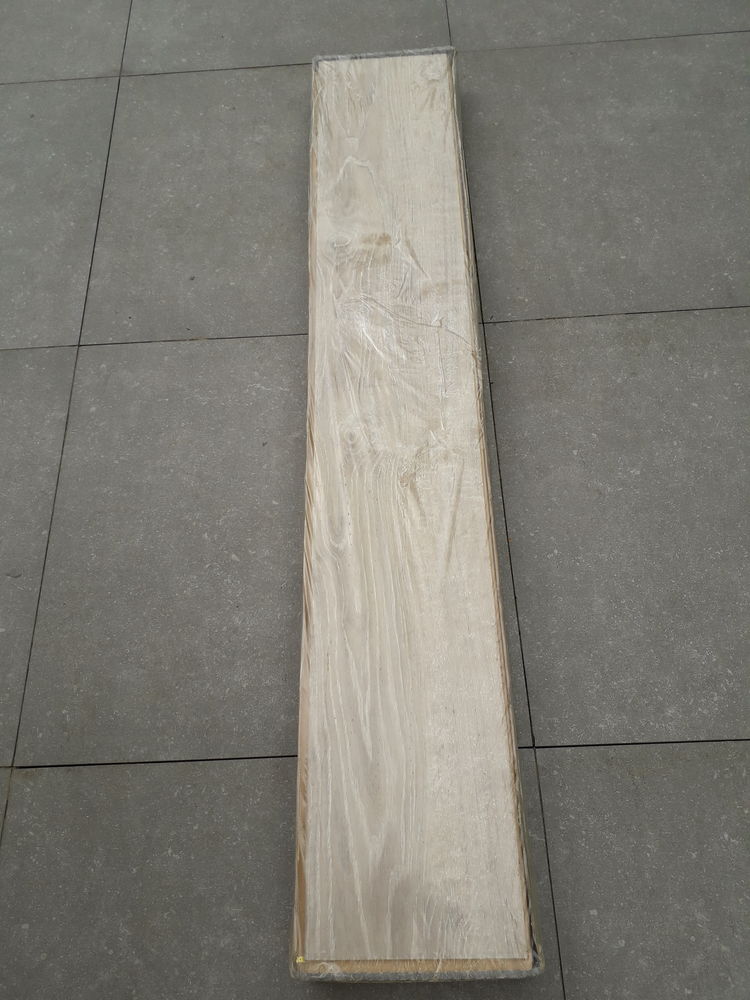 PARQUET STRONG ELITE HELIO. 15 Fr�vent (62)