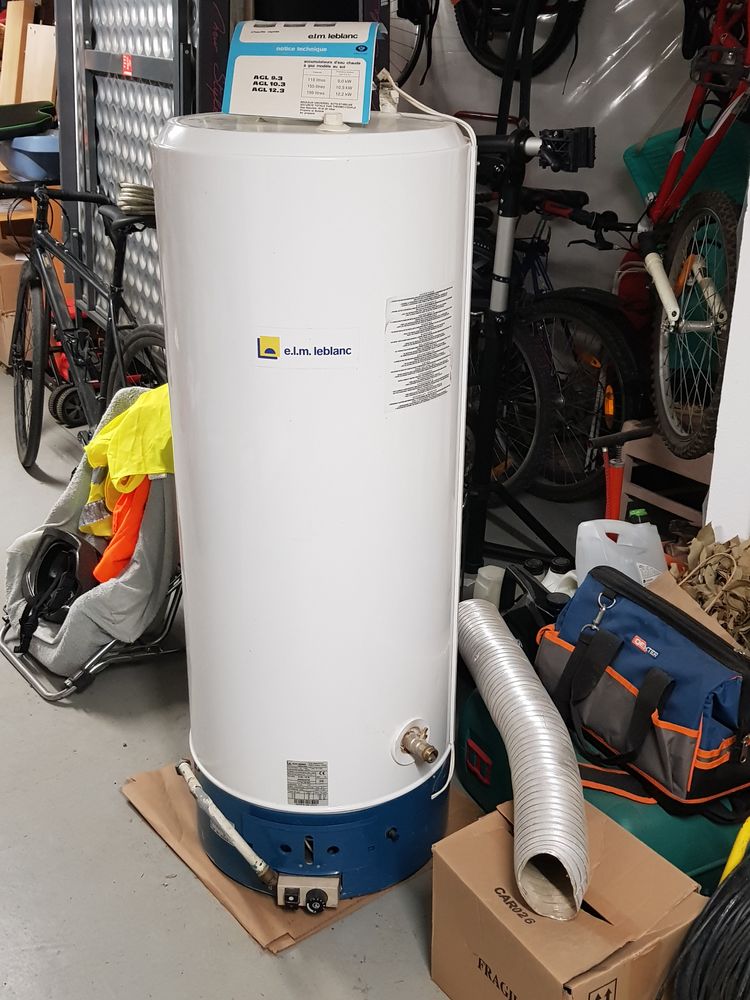 Particulier cumulus � gaz (Styx) ELM Leblanc 155litres 200 Plaisance-du-Touch (31)