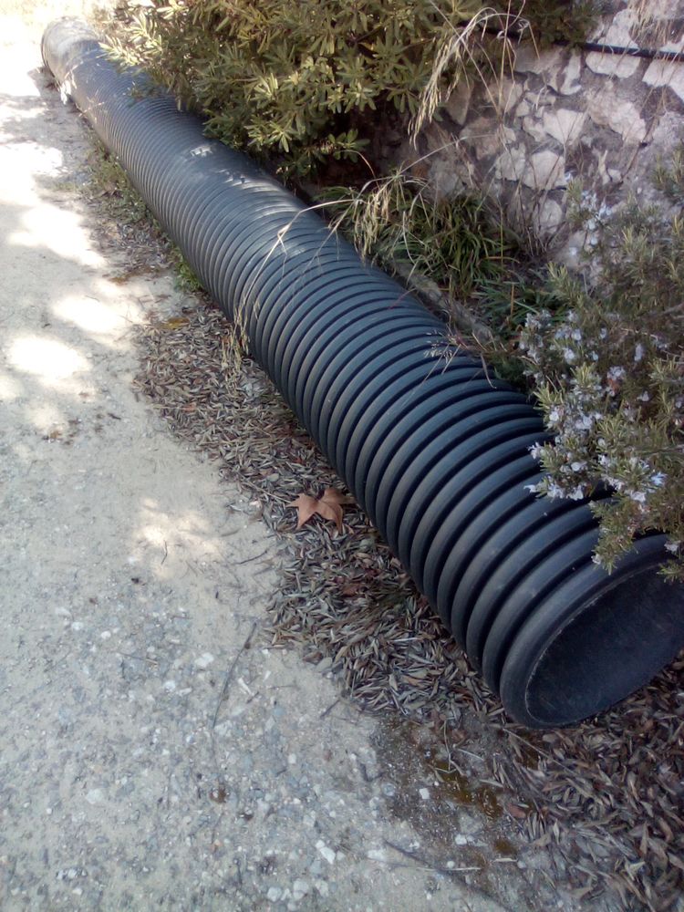 Particulier goulotte � gravats 200 Marseille 10 (13)