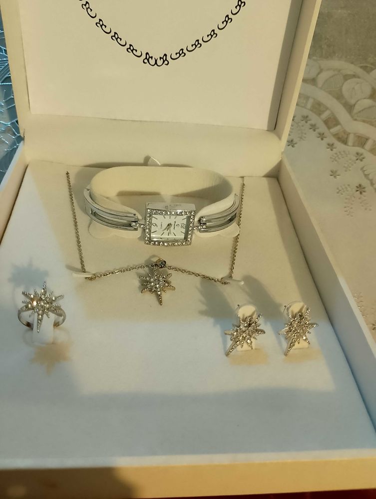 parure bijoux 10 Vitr� (35)