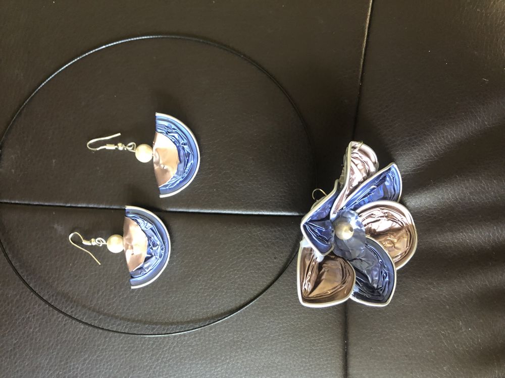 parure collier et boucles d?oreilles 7 Challans (85)