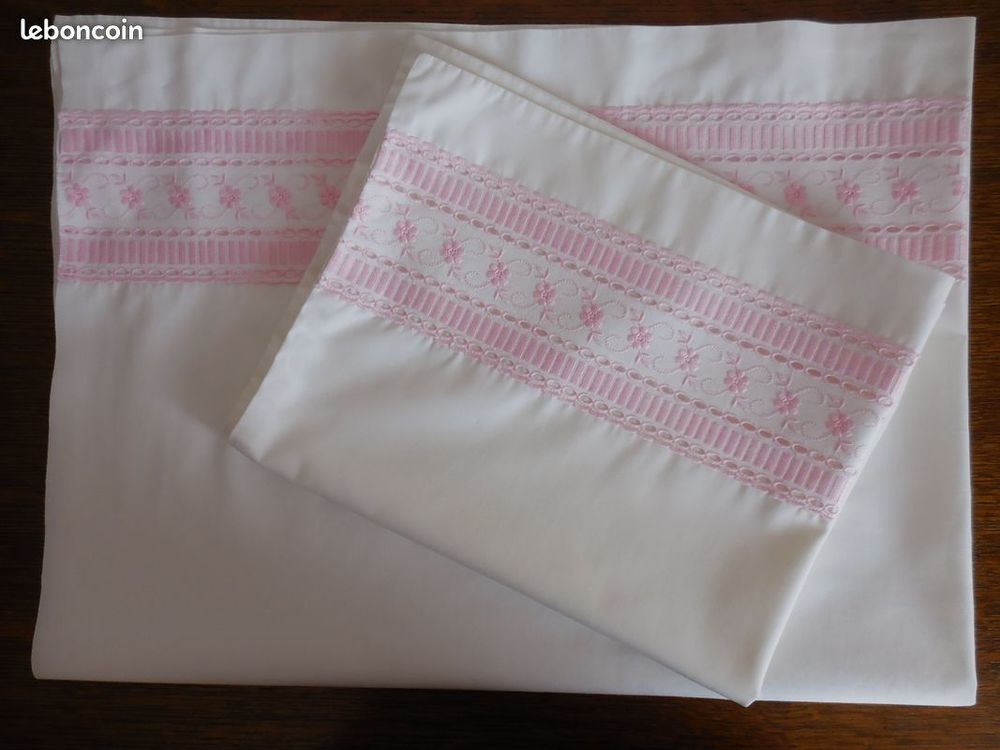 Parure drap/ oreiller brod�s pour b�b� 10 Calais (62)