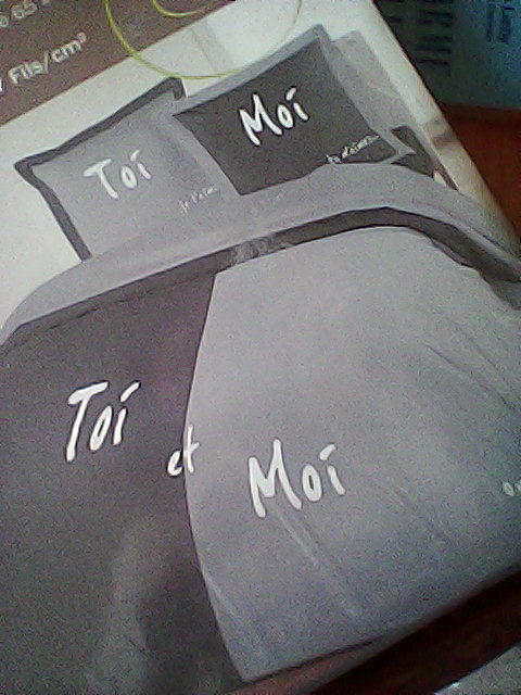 Parure lit neuve, 18 Strasbourg (67)