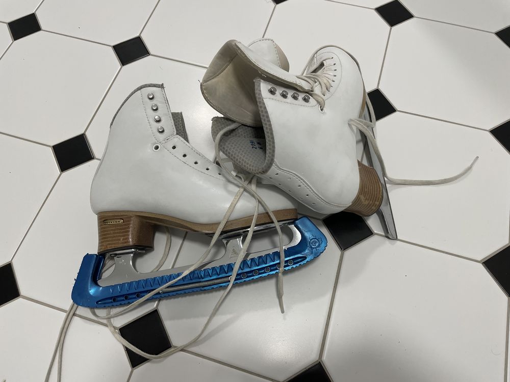 Patins Jackson Freestyle pointure 6/37 170 Versailles (78)