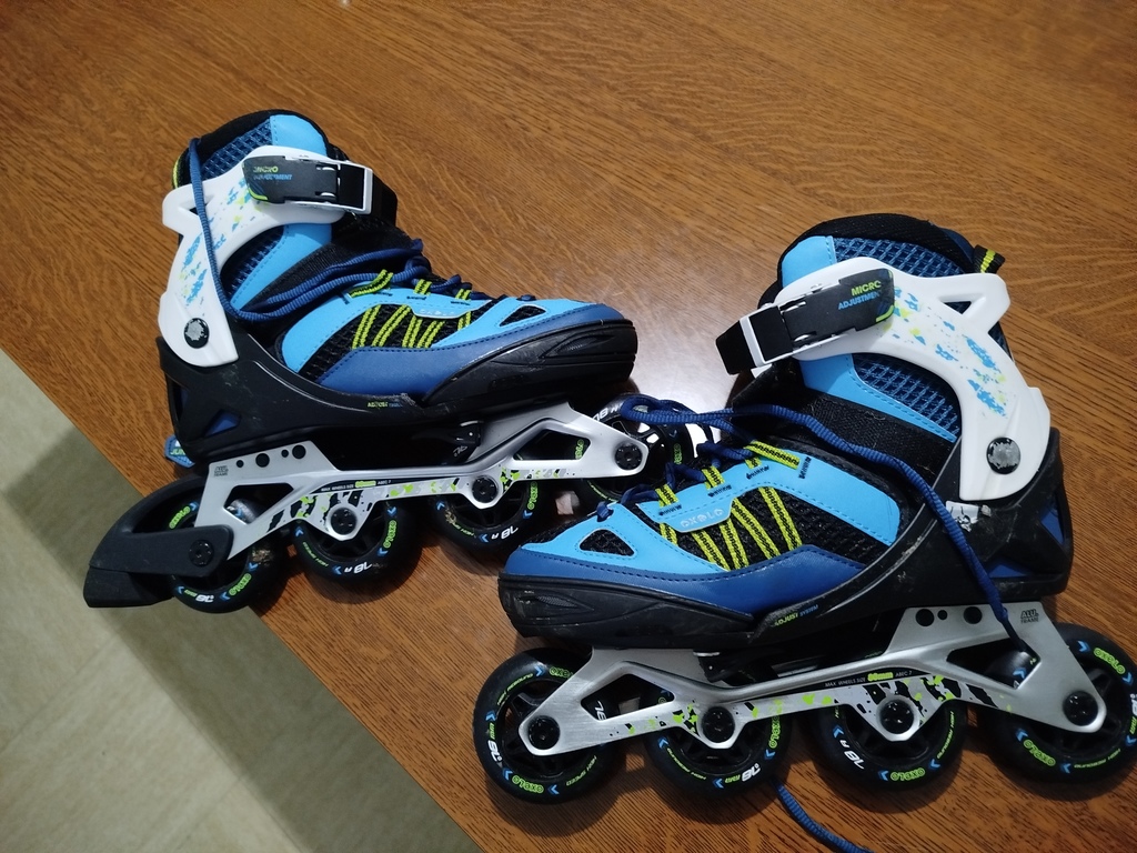 Patins � Roulettes en Ligne Bleus et Jaunes taille 38 a 41 20 Vire (14)