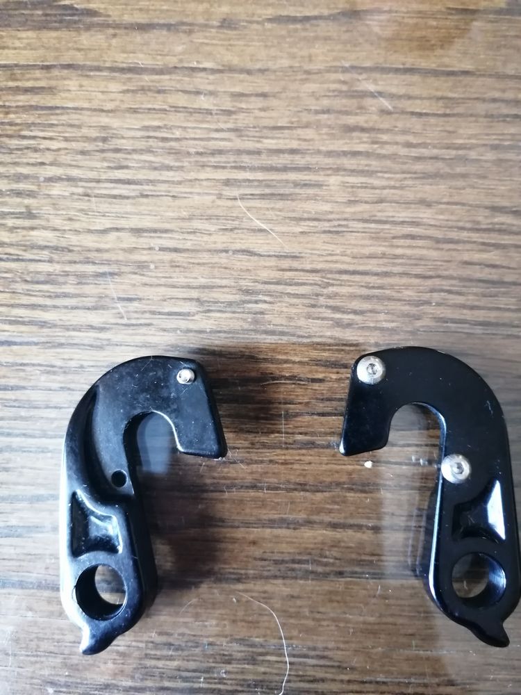 Patte de cadre derailleur Vtt Specialized Fsr comp 20 Aubigny-en-Artois (62)