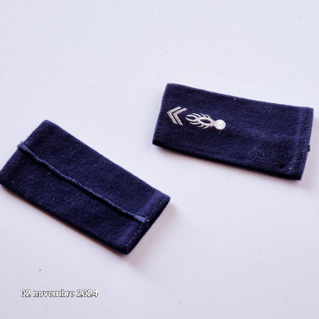 Patte d'�paule, fourreau  - Gendarmerie, bleue souple 6 Saumur (49)