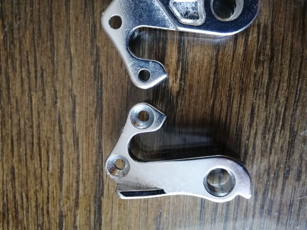 2 pattes de cadre pour VTT Lapierre Pro race 20 Aubigny-en-Artois (62)