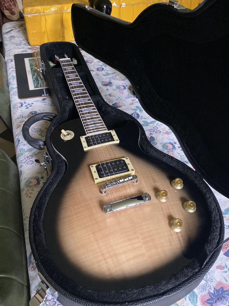 Les Paul standard tobaco burst 750 Saint-Magne (33)
