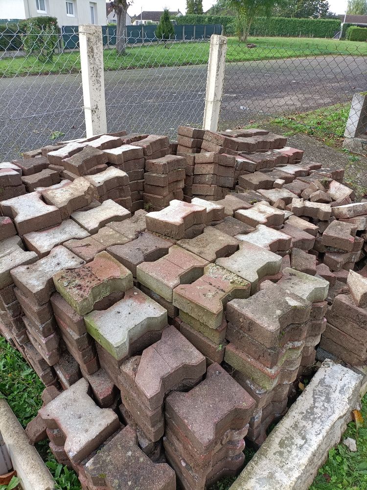 PAVE AUTO-BLOQUANT 0 Reuilly (36)