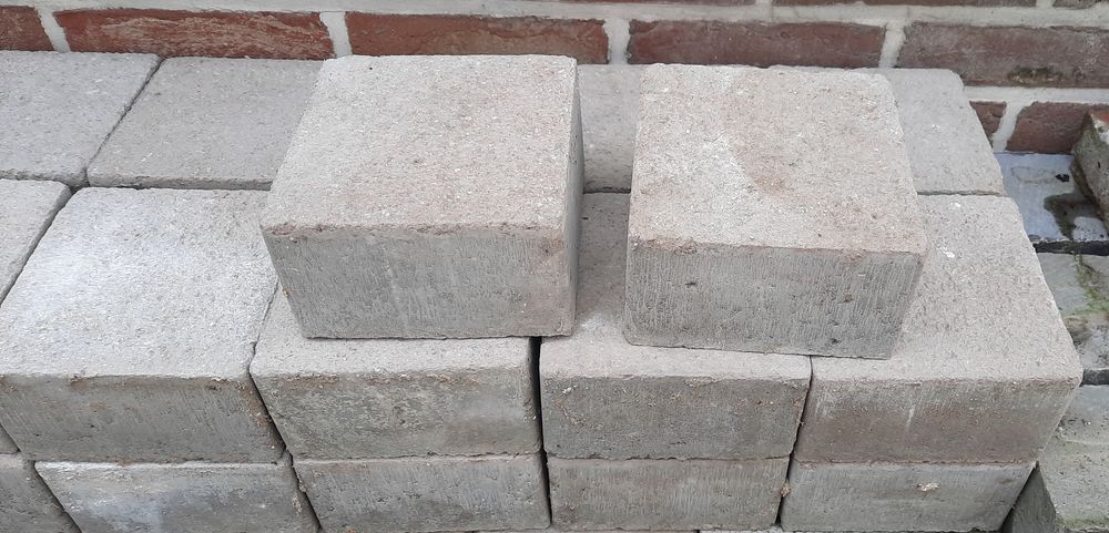 Pav�s en pierre 1 Wattrelos (59)