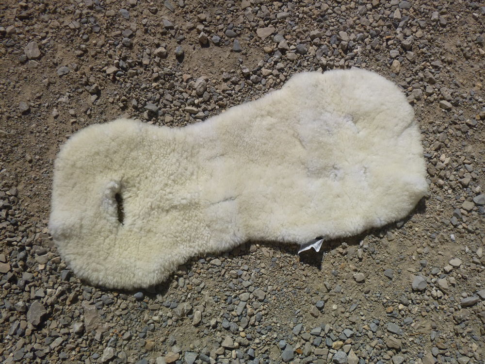 PEAU DE MOUTON BLANC POUR POUSSETTE- NOUVELLE-Z�LANDE 60 Villeneuve (04)