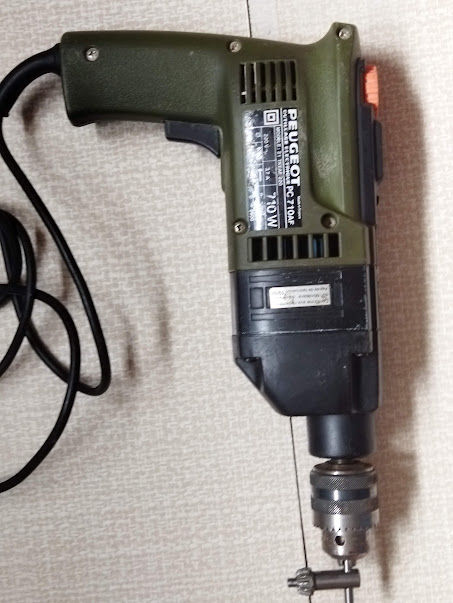 peceuse percution 35 Villeurbanne (69)