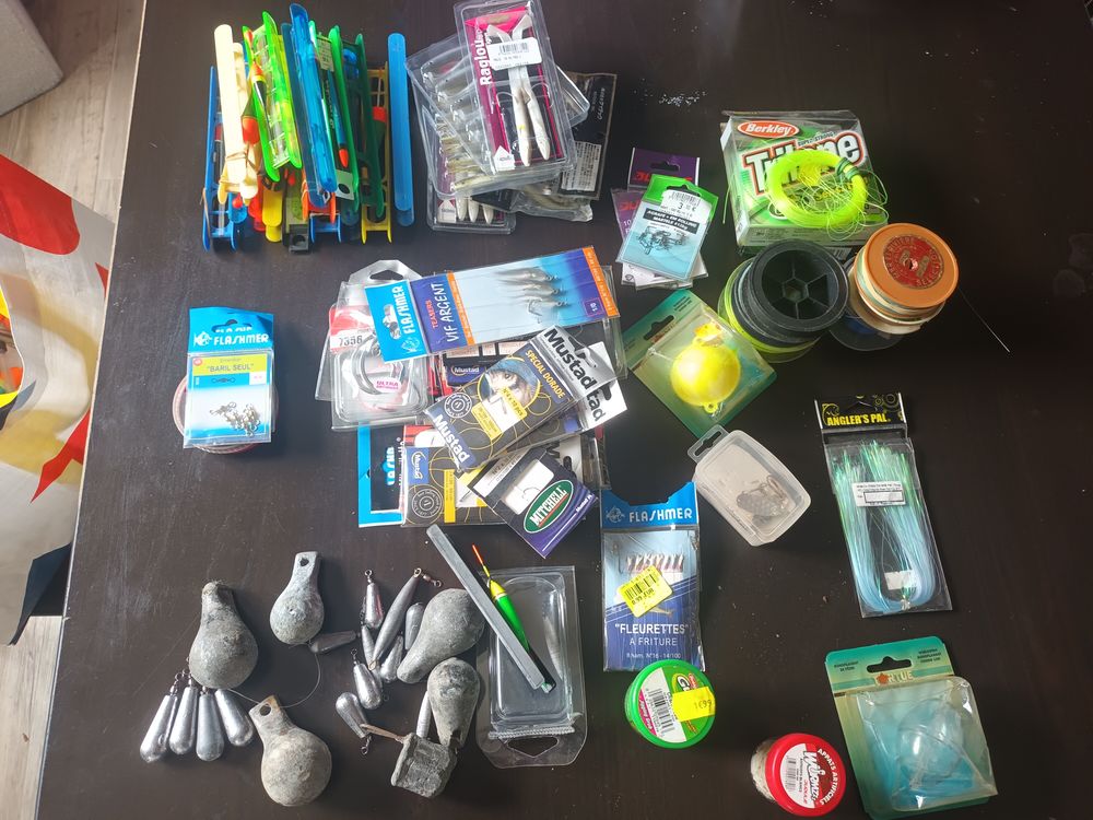 Lot peche 70 Pluvigner (56)