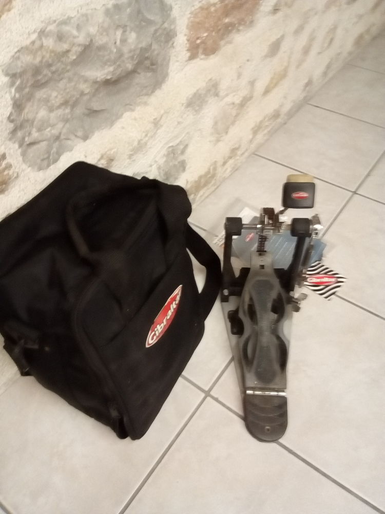 p�dale de grosse caisse batterie 90 Lyon 7 (69)