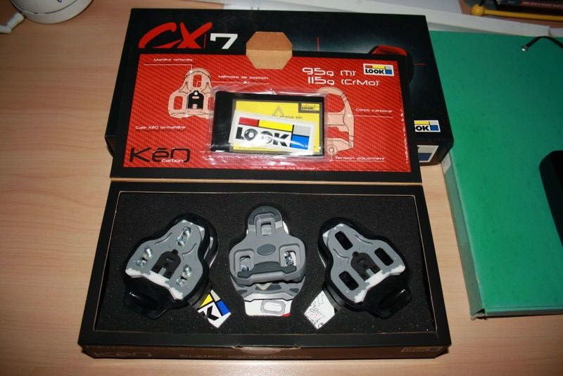 PEDALES   LOOK  ROUTE 50 Souppes-sur-Loing (77)