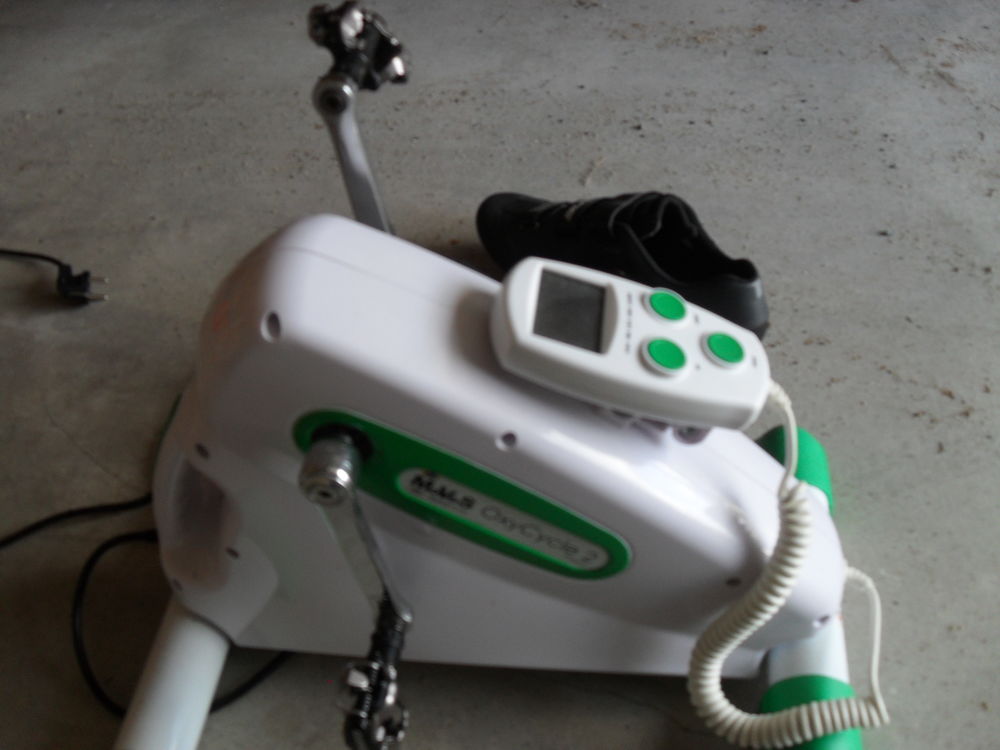 P�dalier assist� +n chaussure de cycliste 500 Voutezac (19)