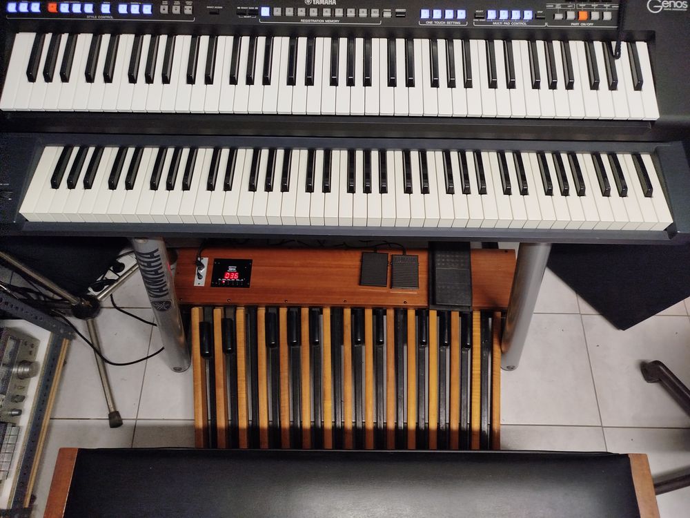P�dalier  MIDI pour orgue 25 p�dales 650 �tr�chy (91)
