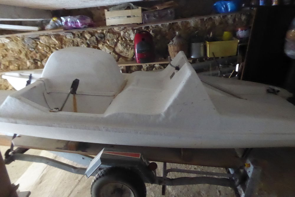 p�dalo 2 places + remorque 380 Leucate (11)