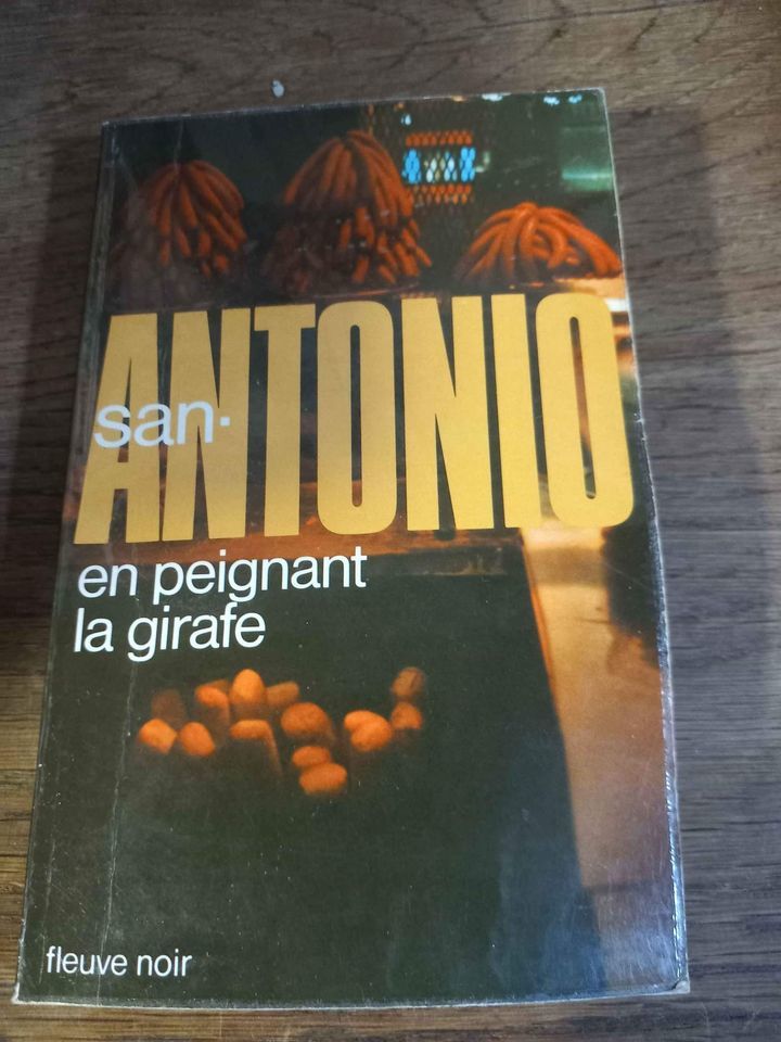 En peignant la girafe de San Antonio 1 La Fert�-sous-Jouarre (77)