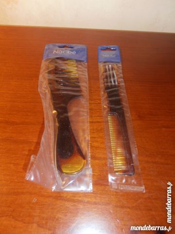 Duo de peignes (25) 4 Tours (37)