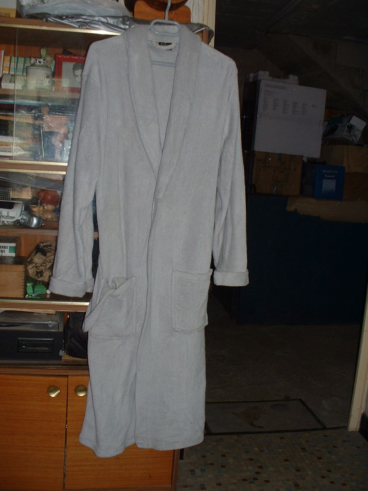 Peignoir homme 10 Tocane-Saint-Apre (24)