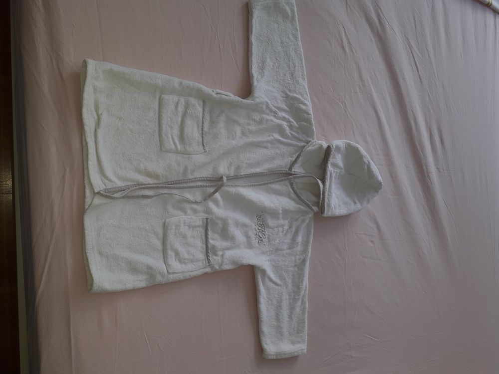 PEIGNOIR 15 Le Creusot (71)