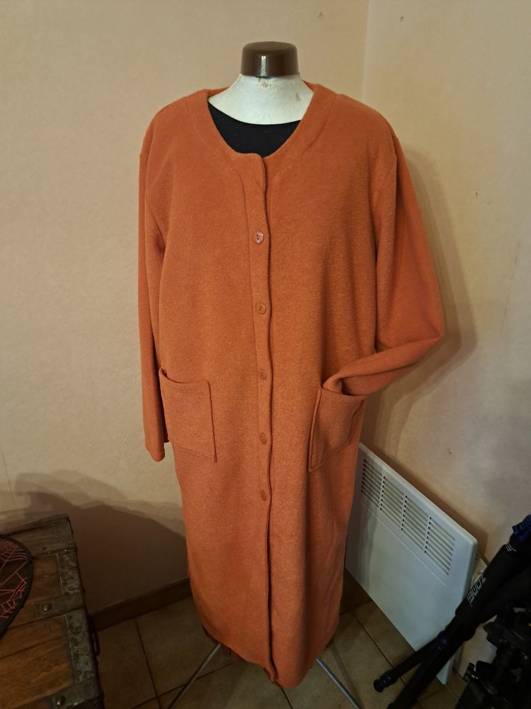 PEIGNOIR 8 Saint-Aubin-de-M�doc (33)