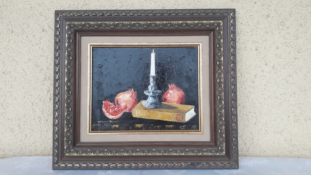 Peinture Grenades Livre et Bougeoir
65 Salon-de-Provence (13)