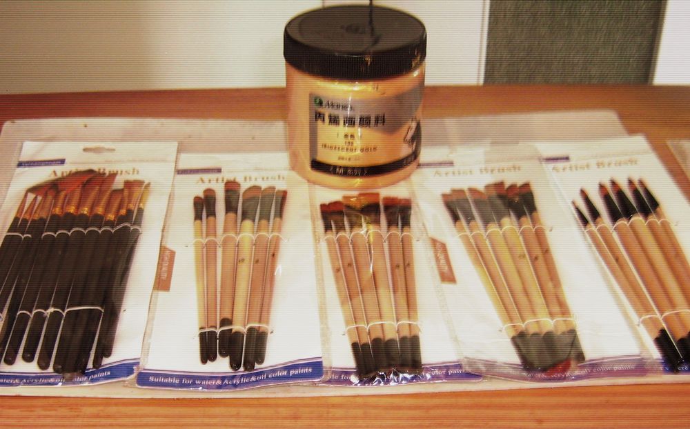 Peinture et pinceaux d'artiste 13 Pau (64)