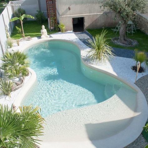 peinture piscine b�ton blanc en d�stockage 9.99 Aubagne (13)
