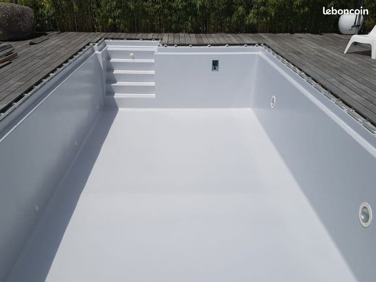 peinture piscine coque polyester d�stockage 1 Aubagne (13)