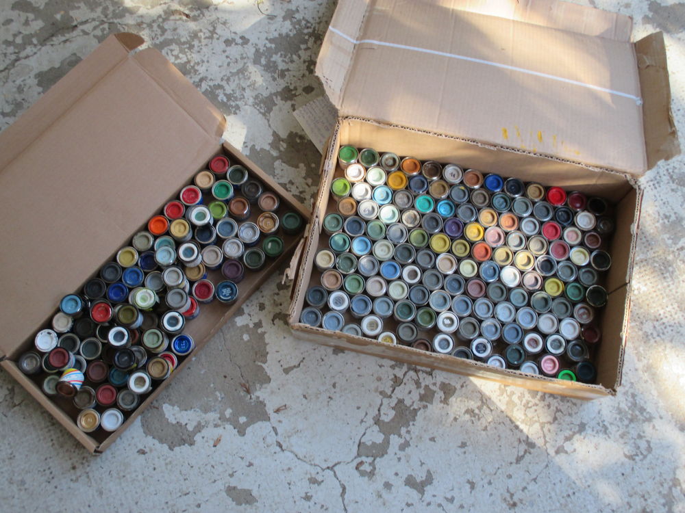 lot de peintures � maquettes 210 C�bazat (63)